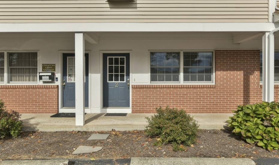 27 Glen St., Stoughton, Massachusetts 02072, ,Commercial Sale,FOR SALE / LEASE,Glen St.,73183064